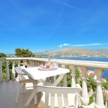Apartment Marko 3 Donji Okrug (Ciovo)
